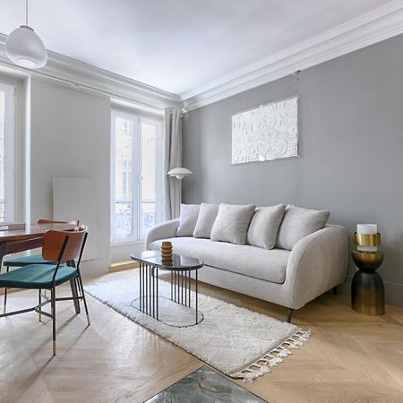 Unique Luxury Parisian Flat 2Br/6P -Champs Elysees Luaran gambar