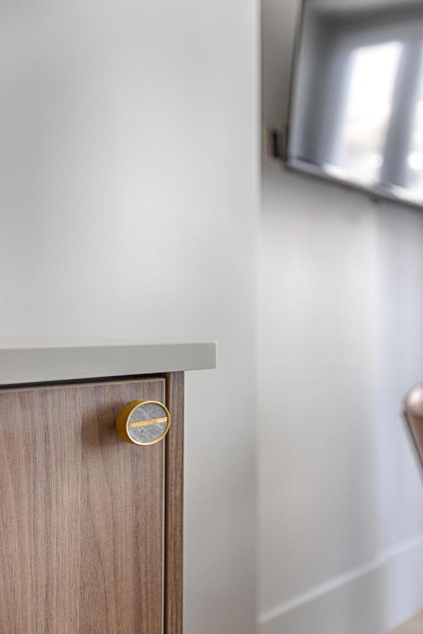 Unique Luxury Parisian Flat 2Br/6P -Champs Elysees Luaran gambar
